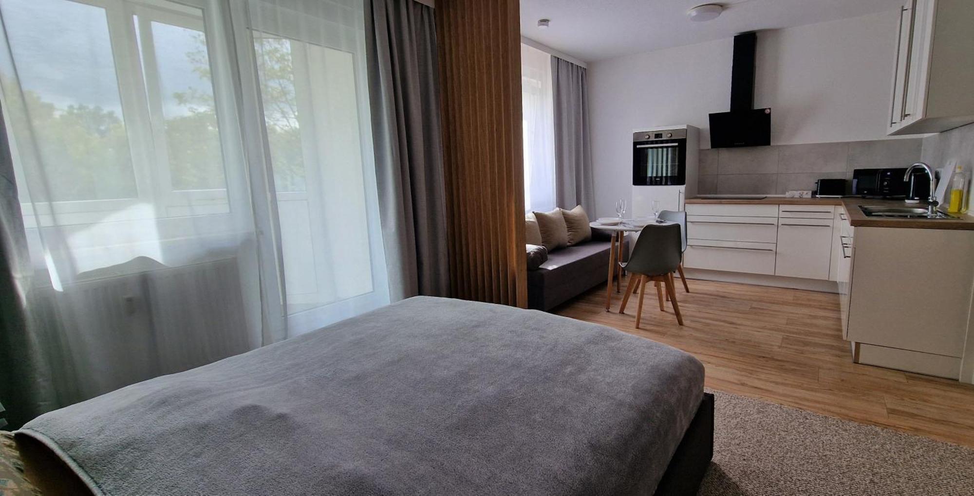 Zentrum Apartment - Oled Tv - Ps4 - Balkon - Parking Chemnitz Exterior foto